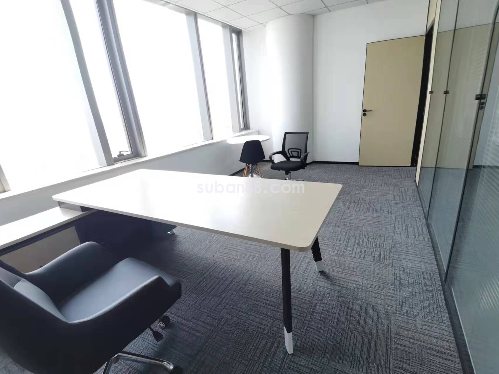 苏州市工业园区 甲级写字楼 豪装带家具 湖景房-图2