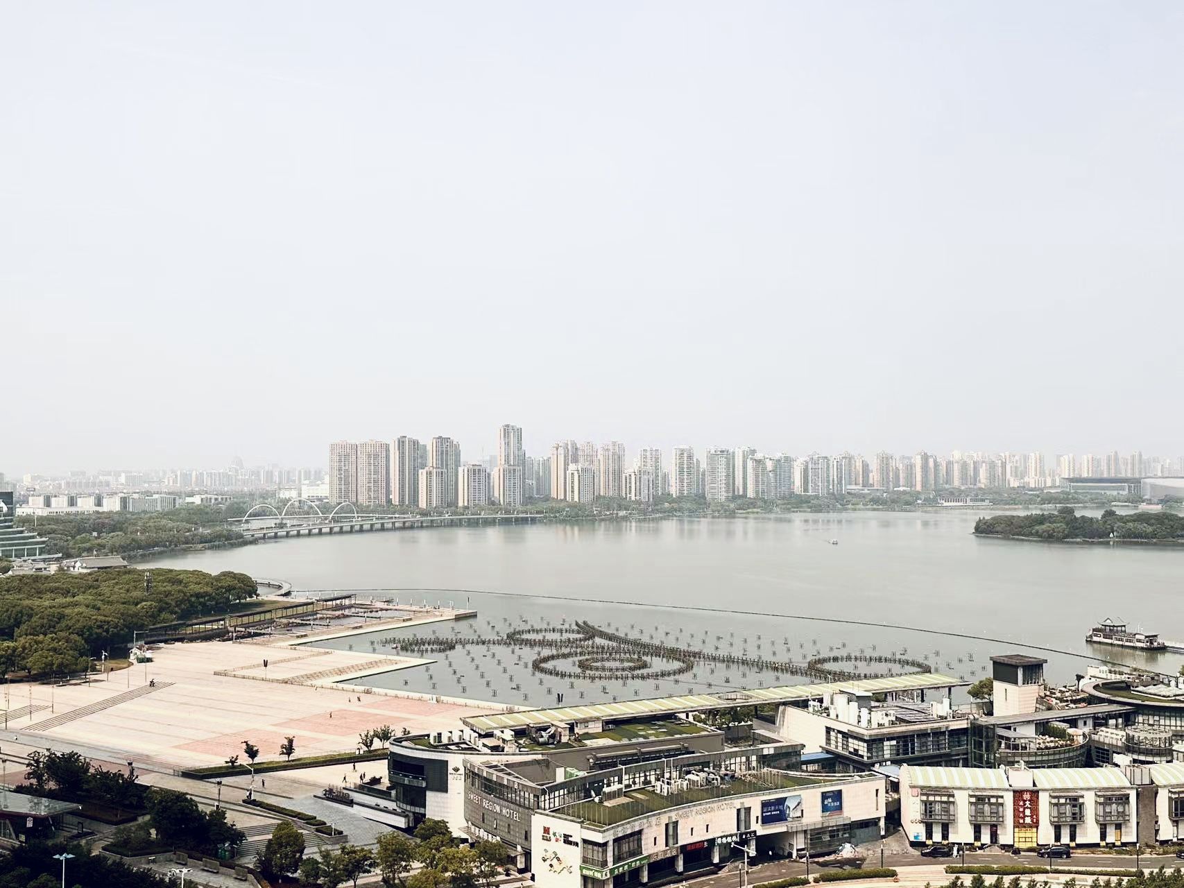 苏州中心大半层1268平 全方位湖景办公 -图6