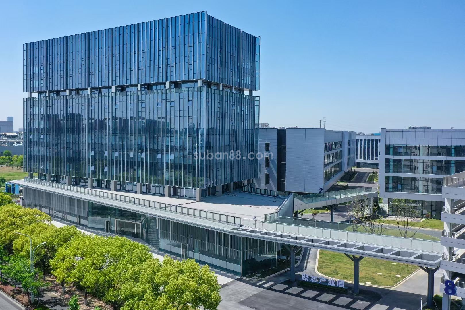 聚芯产业园-图1